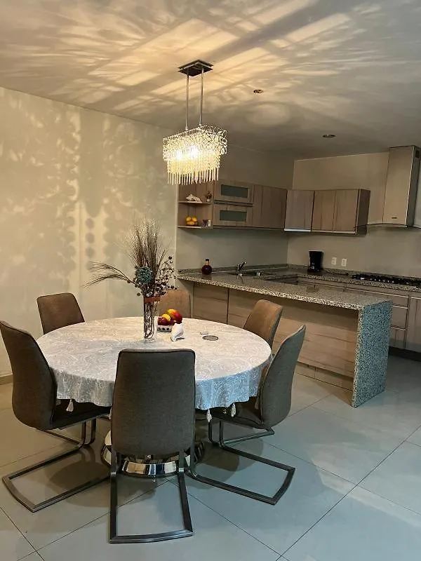 Residencia En Guadalajara Villa